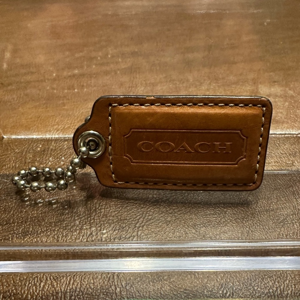 Coach British Tan Leather Hang Tag with Silver Ball Chain - Picture 4 of 4